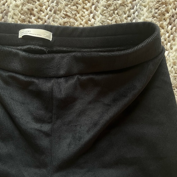 OAK + FORT Velvet Pleated Wide Leg High Rise Pants - Picture 3 of 3